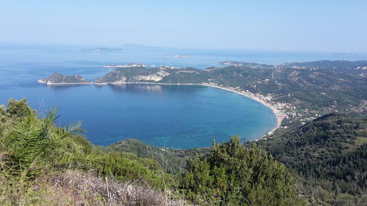 Archontiko Kourkoulos Makrades Luaran gambar
